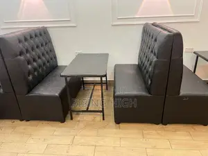 Restaurant Coaches and Tables