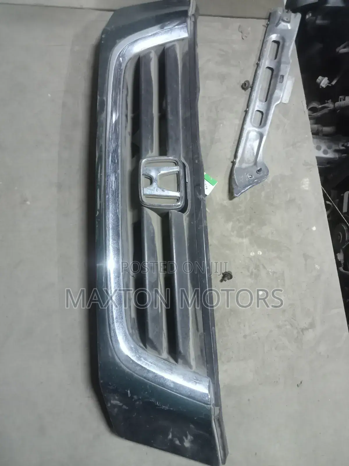 CRV Rd1 Grille
