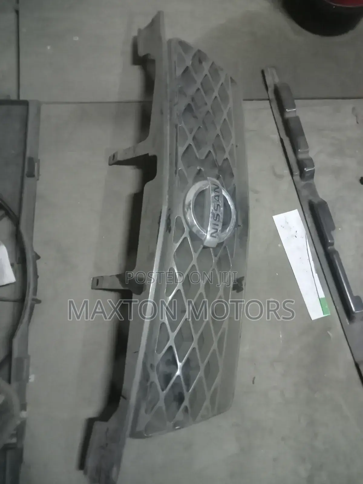 Xtrail Nt30 Grille 2002