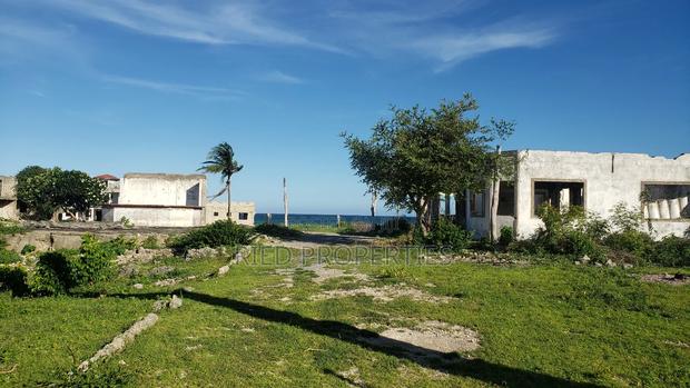 2 Acres Beachfront in Watamu for Sale - thumbnail 2