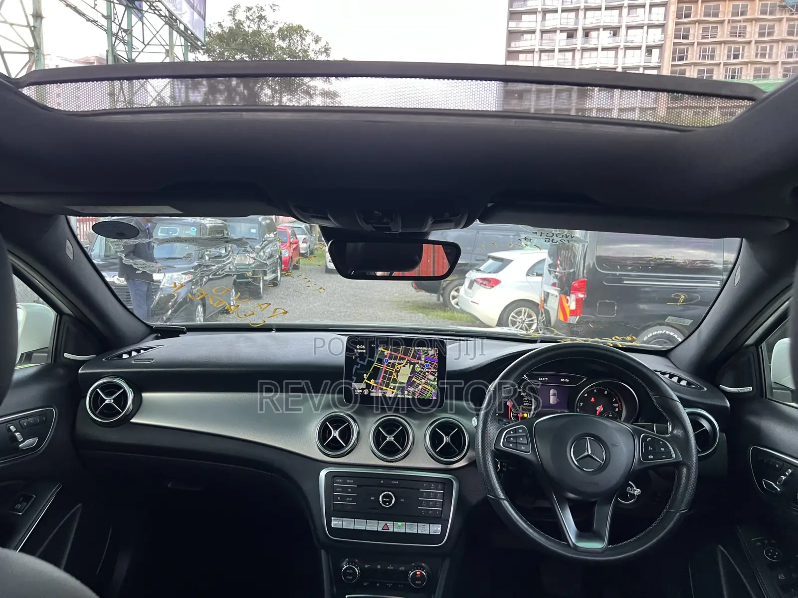 Mercedes-Benz GLA-Class 2019 White