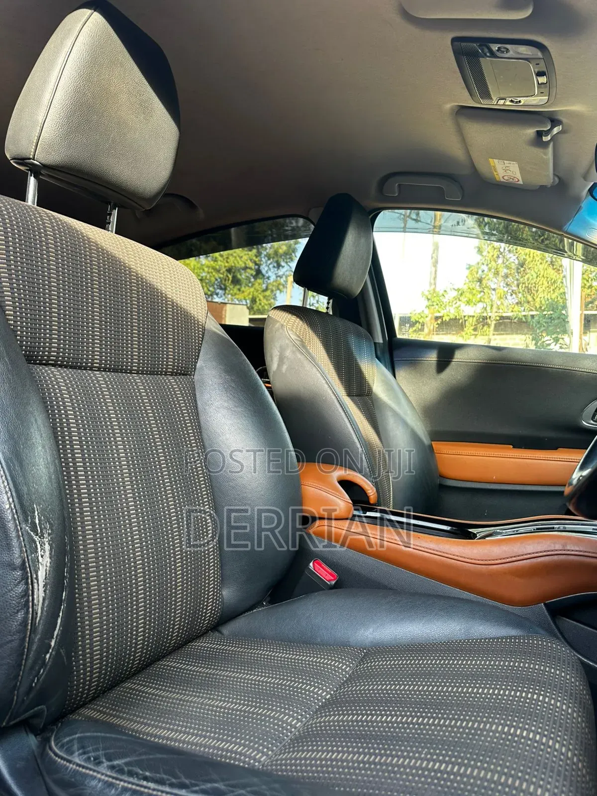 Honda Vezel 2016 Maroon