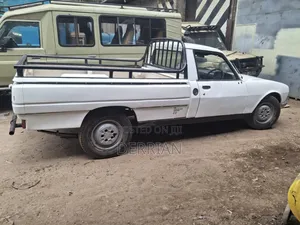 Peugeot 504 1997 White