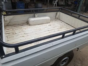 Peugeot 504 1997 White