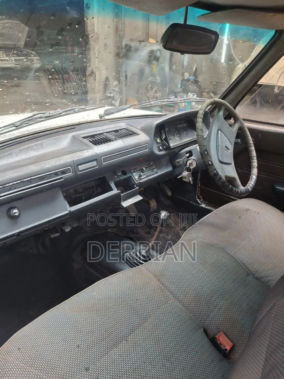 Peugeot 504 1997 White