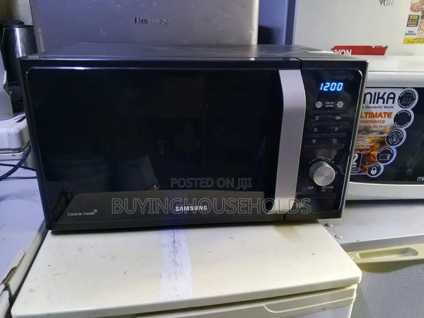 Samsung 30l Microwave With Grill,Used - thumbnail 2