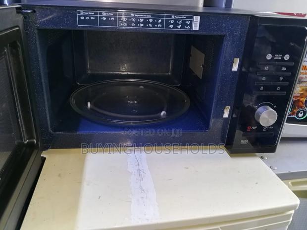 Samsung 30l Microwave With Grill,Used - thumbnail 3