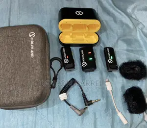Hollyland Lark M1 Duo 2-Person Wireless Microphone