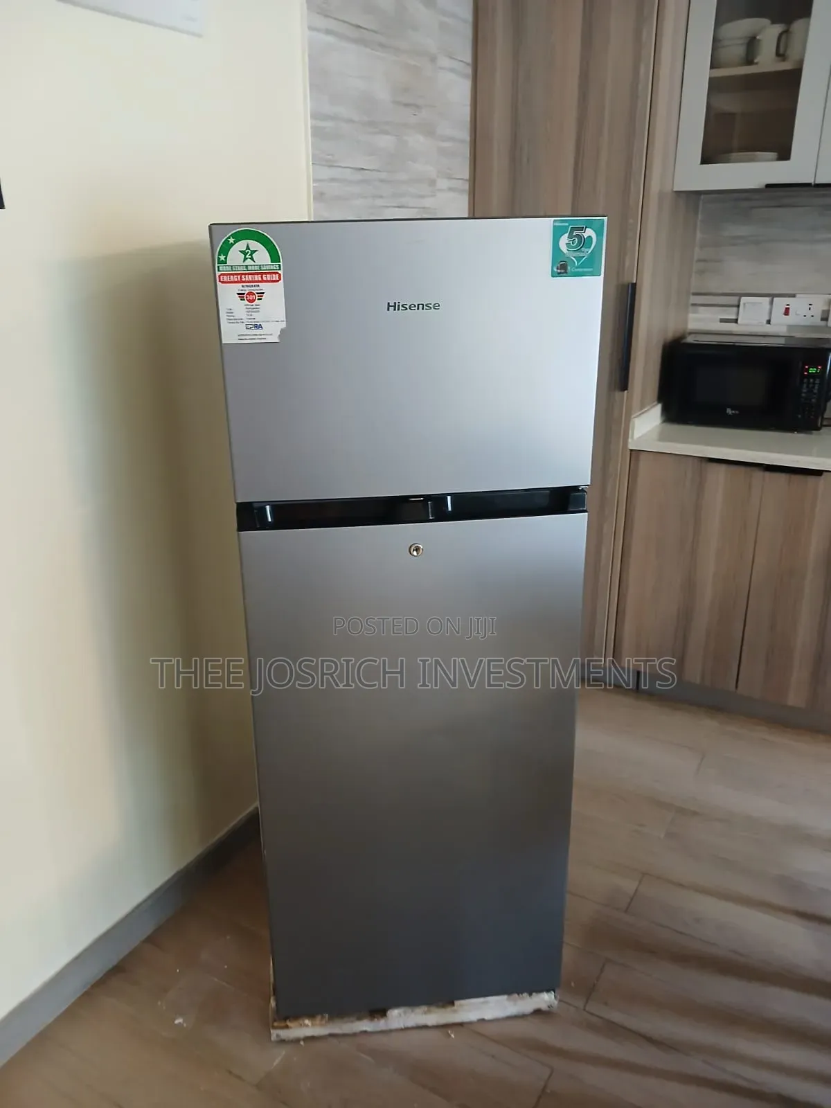 Hisense Fridge 154 Liters Double Door