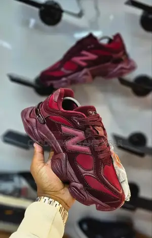 Sneaker Wear