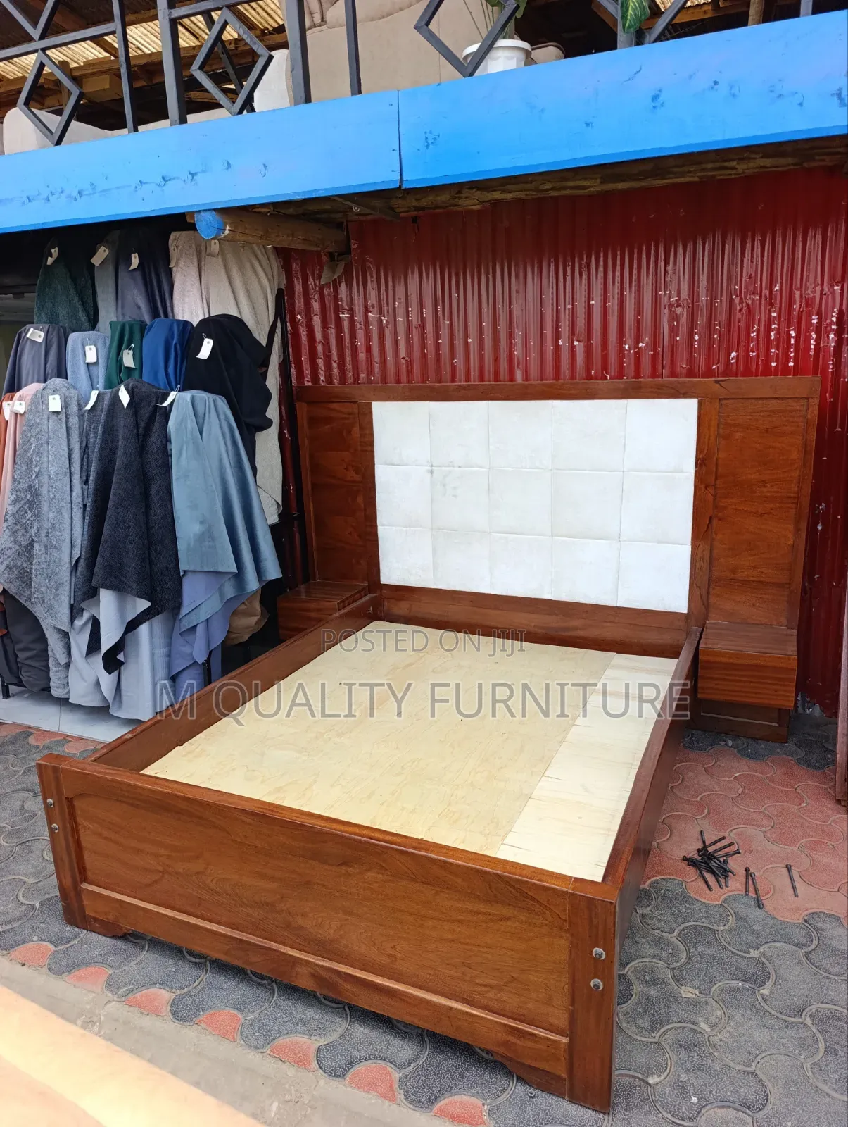 King Size Bed - Luxury and Spacious