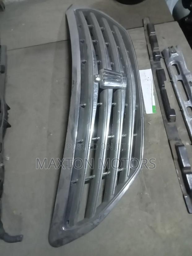 Crown GRS 180 Grill Loyal 2010
