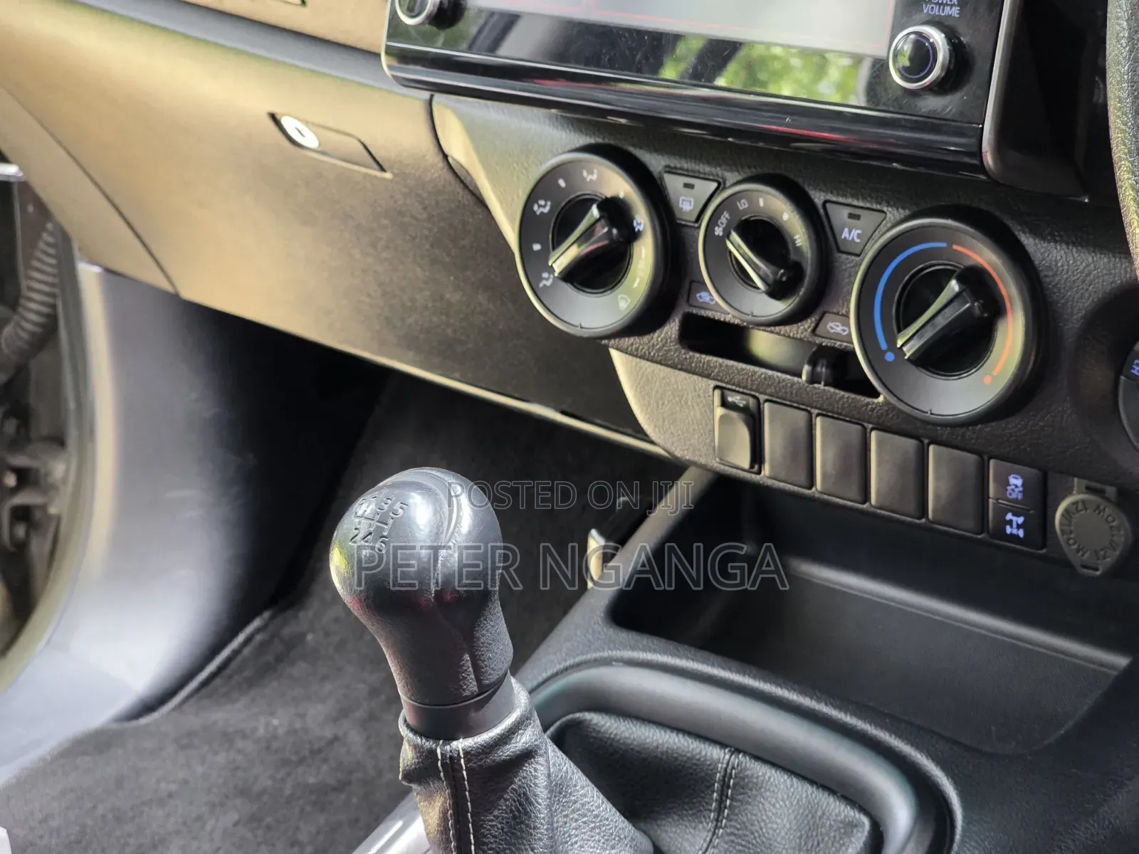 Toyota Hilux Revo Double Cab Deisel 2.8 AWD 2020 Gray