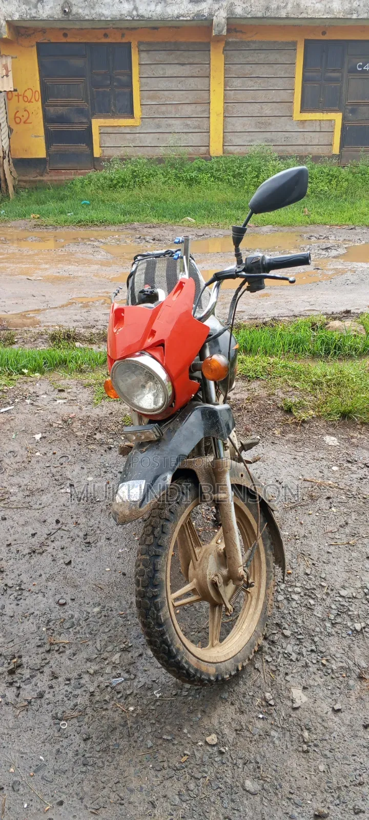 TVS HLX Plus ES 2020 Black