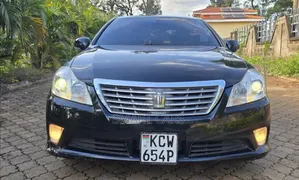 Toyota Crown 2012 Black