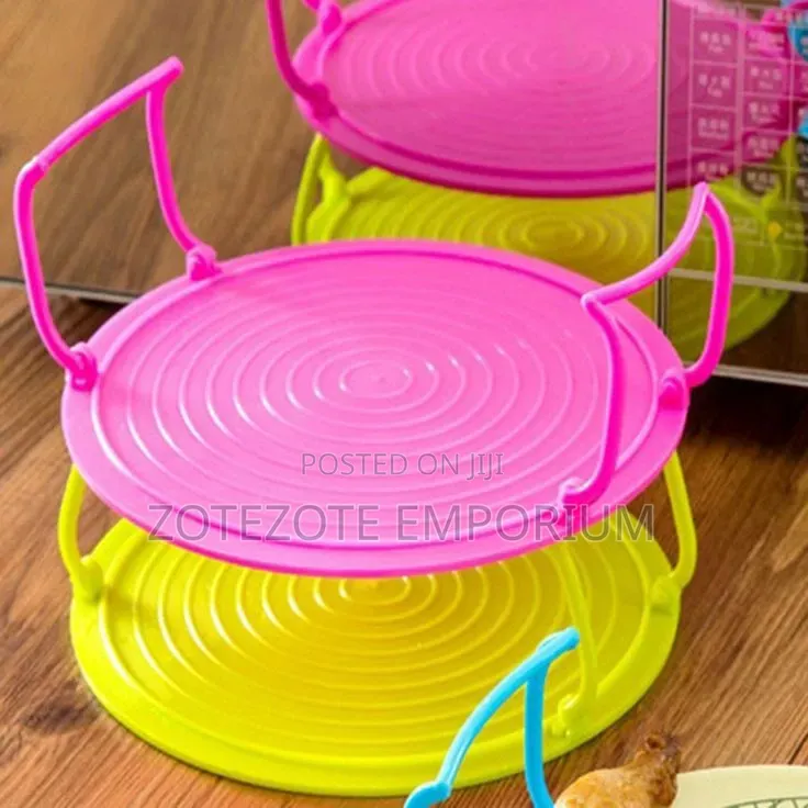 *Multifunctional Microwave or Fridge Placement Rack Organizer