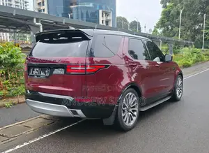 Land Rover Discovery 2017 Red