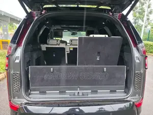 Land Rover Discovery 2017 Red