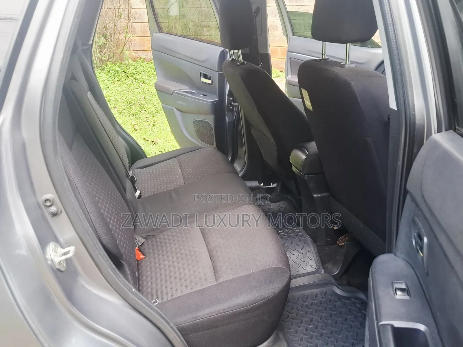 Mitsubishi RVR 2010 Gray