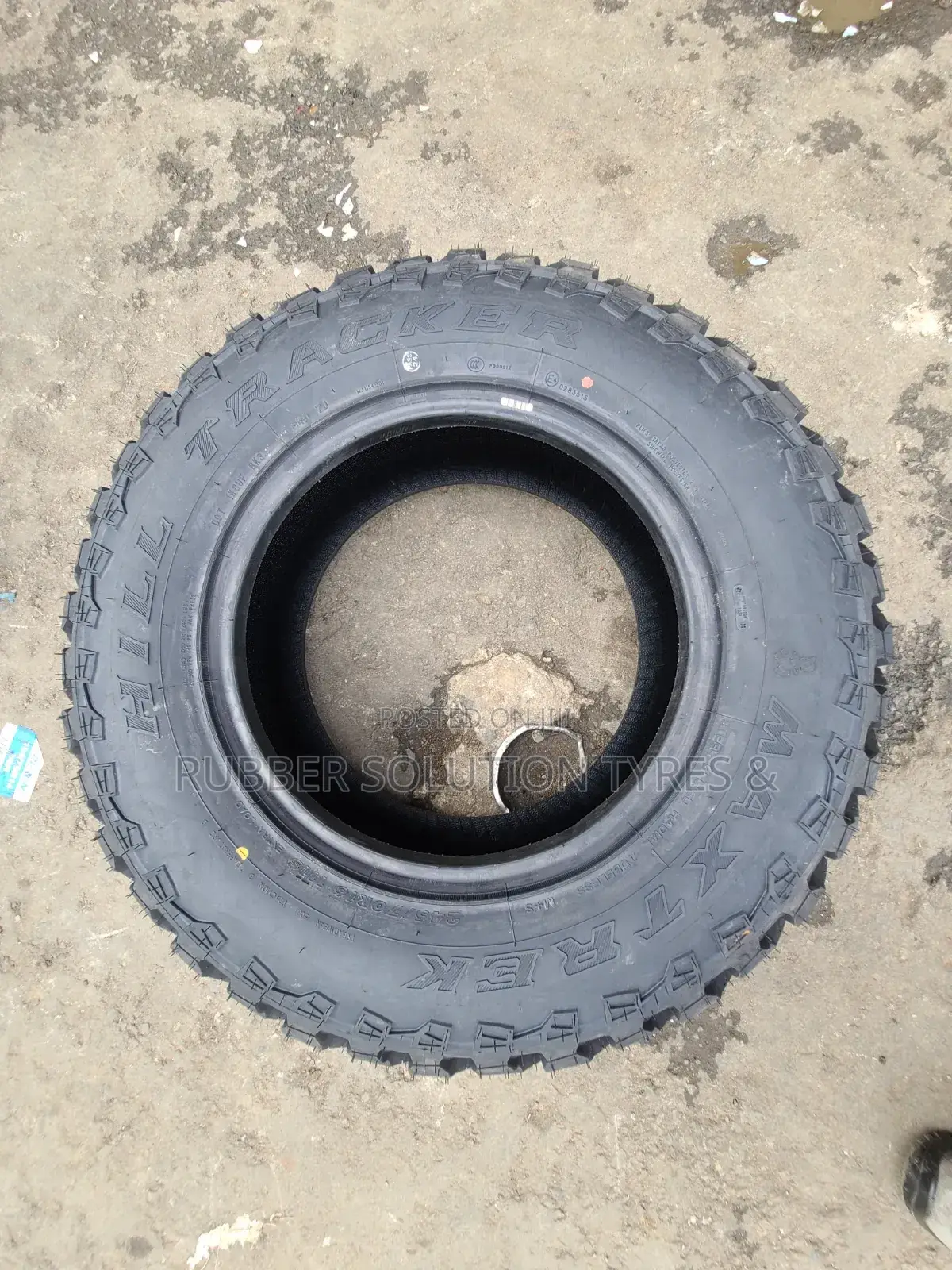 245 /70 R16 Maxtrek Tyres 111s X/L All-Terrain Hill Tracker