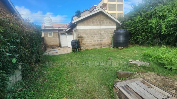 2bdrm Bungalow in NkaiMurunya for rent