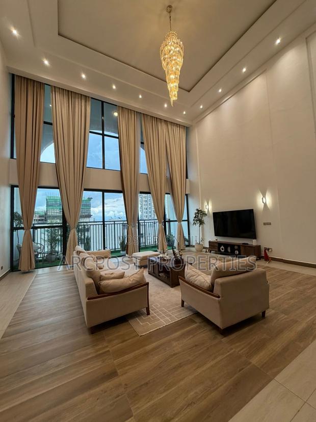 6bdrm Penthouse in Parklands/Highridge for sale