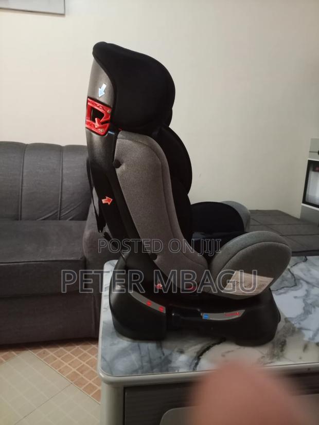Baby Car Seat - thumbnail 2