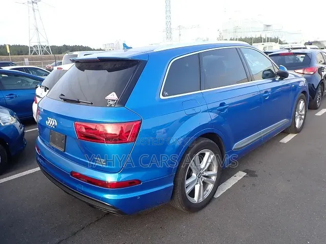 Audi Q7 2016 Blue