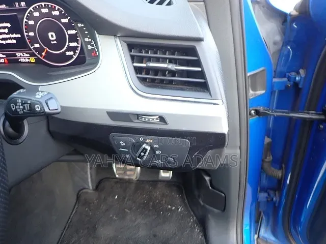 Audi Q7 2016 Blue