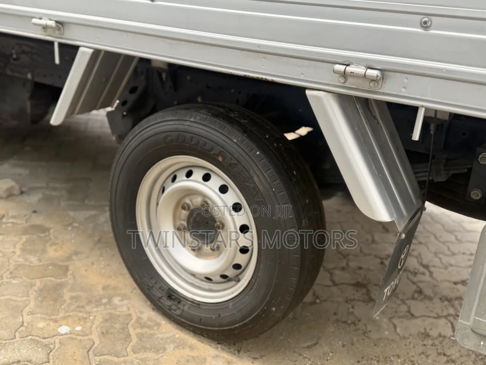 Toyota TownAce 2018 Silver