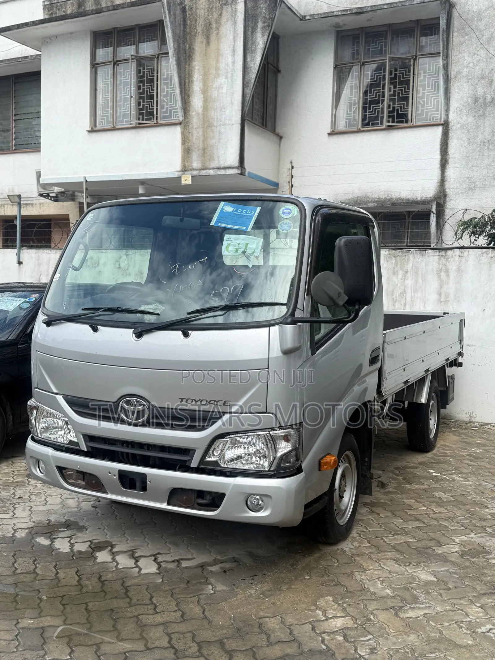 Toyota TownAce 2018 Silver