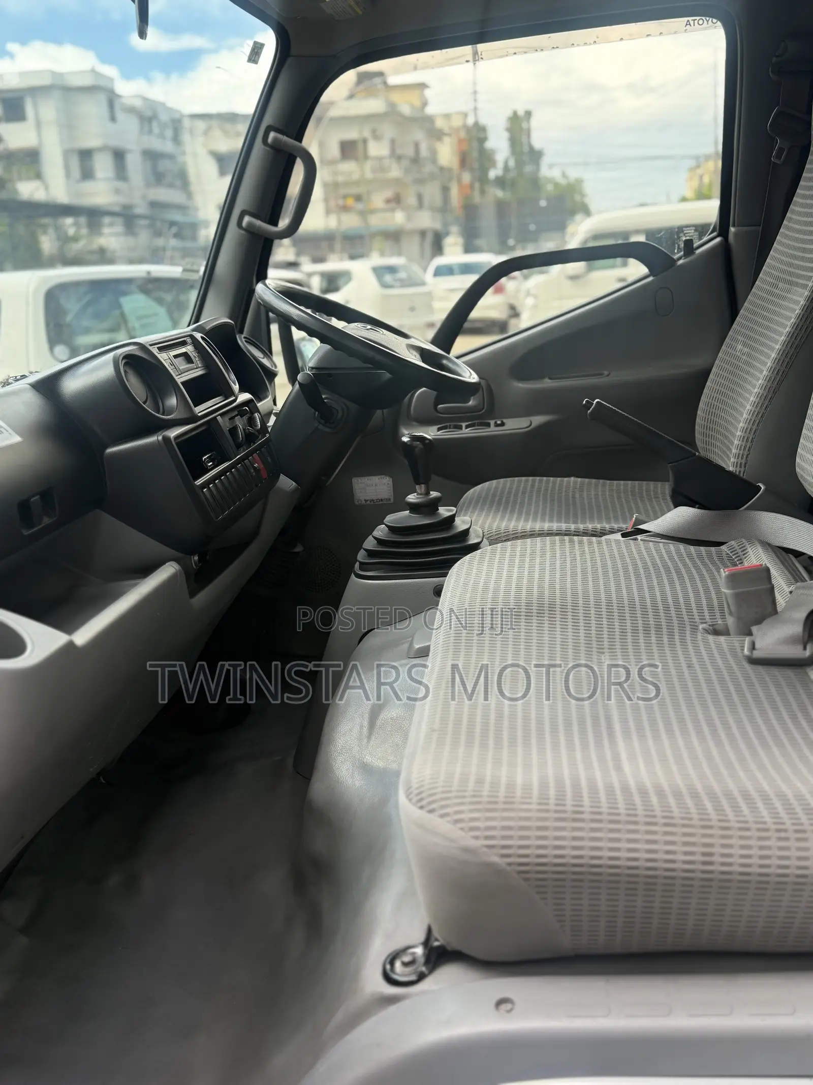 Toyota TownAce 2018 Silver