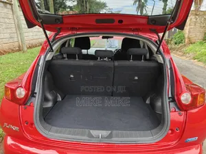 Nissan Juke 2013 Red