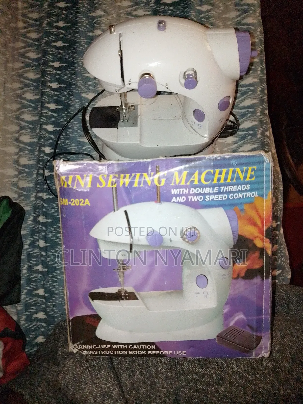 Mini Sewing Machine