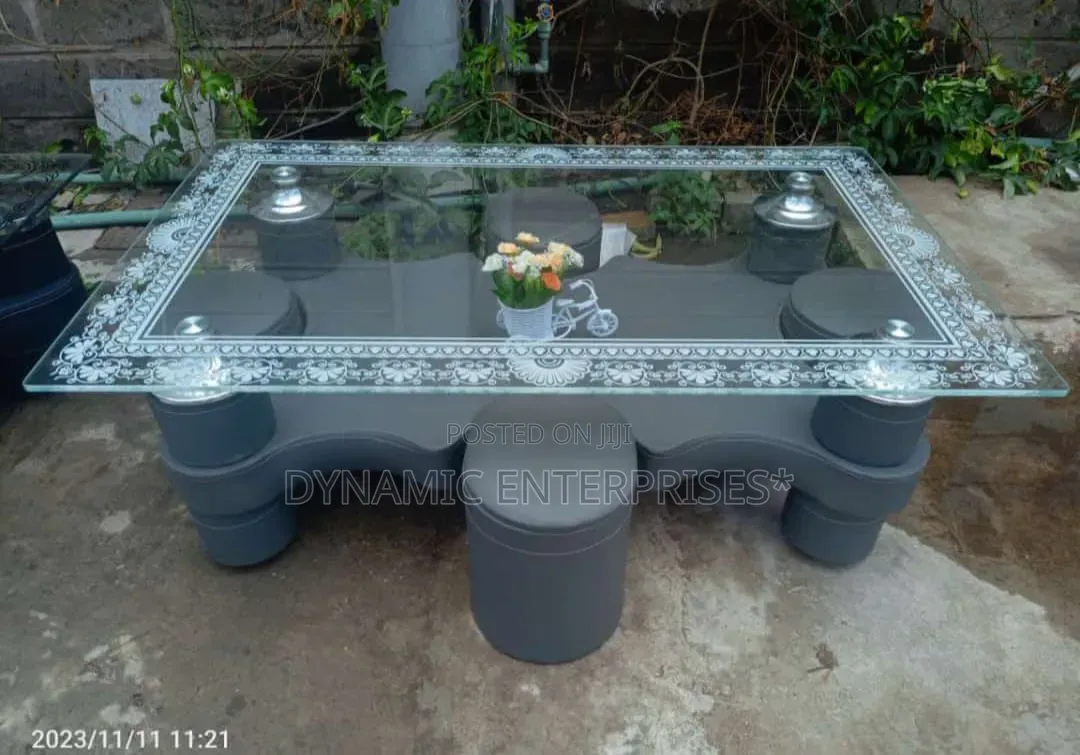 Modern Puff Coffee Table Set