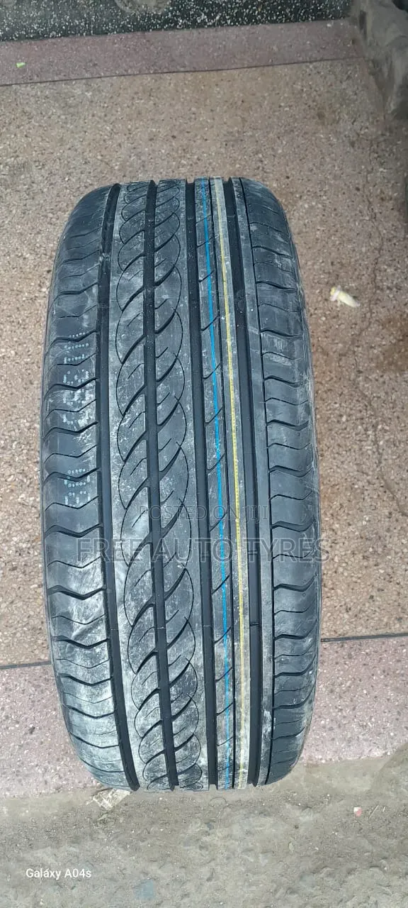 225/50r18 Joyroad