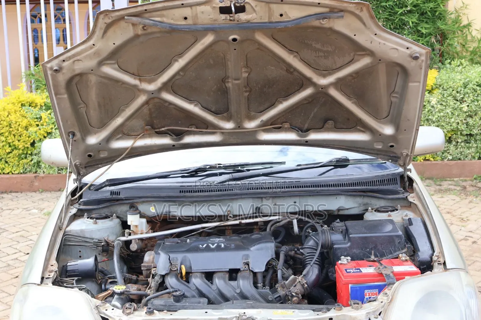Toyota Corolla 2004 Silver