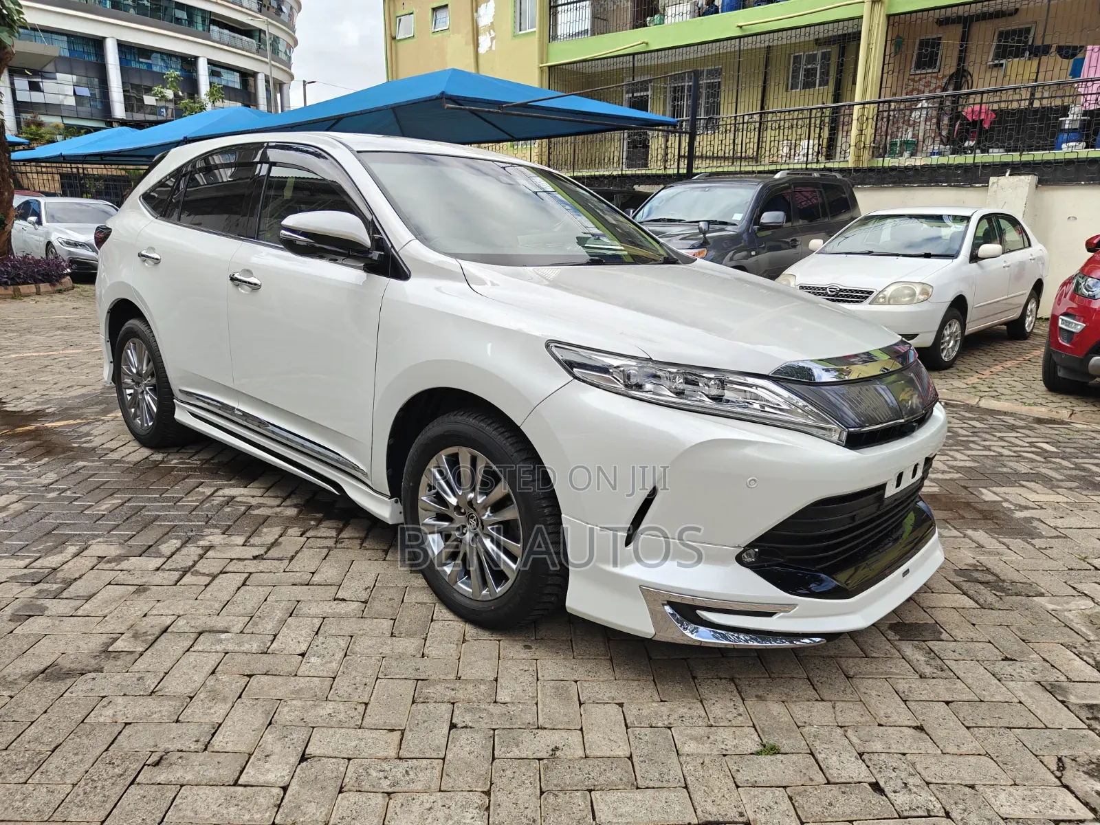 Toyota Harrier Progress 2019 White