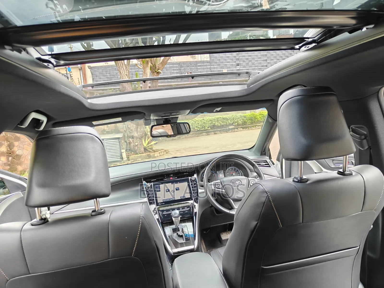 Toyota Harrier Progress 2019 White