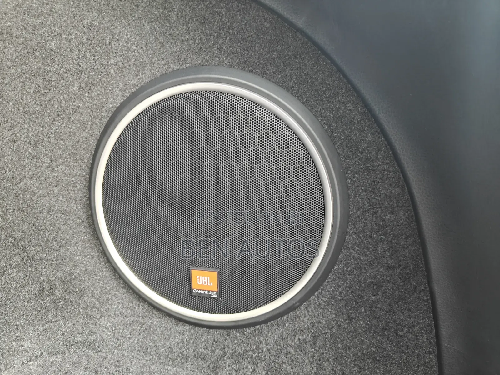 Toyota Harrier Progress 2019 White