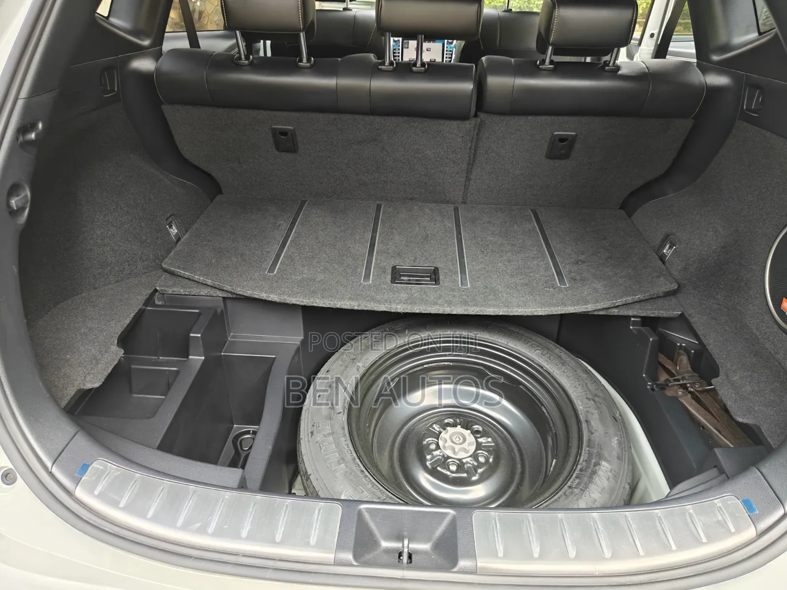 Toyota Harrier Progress 2019 White