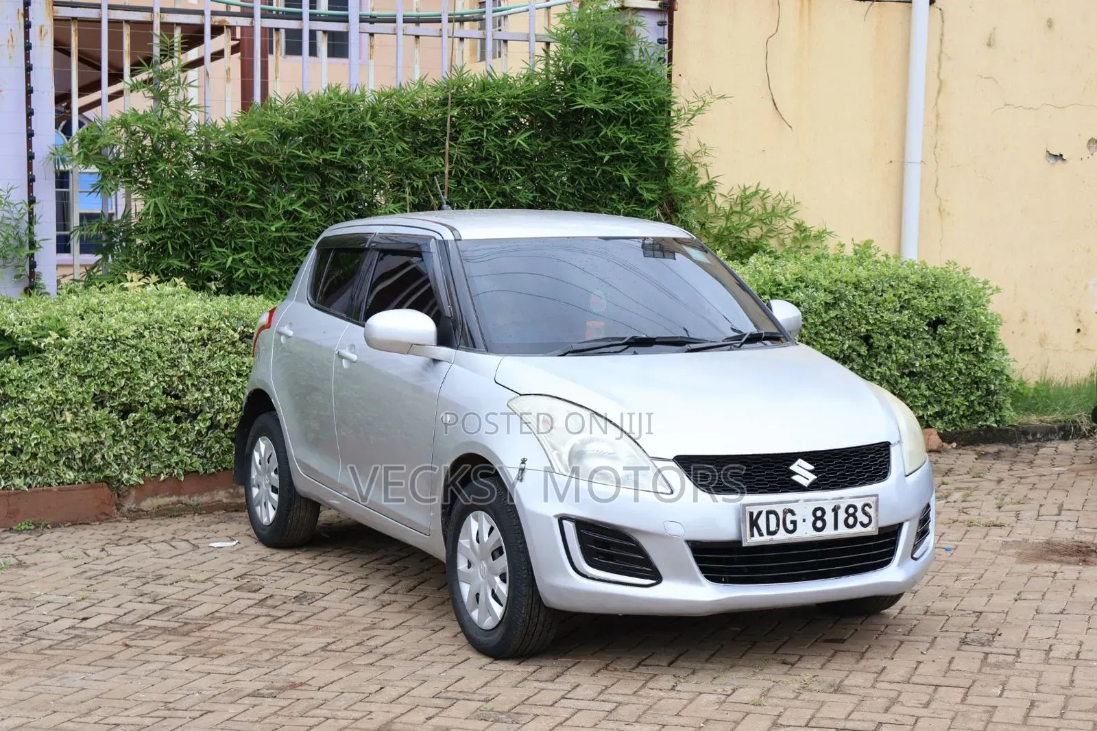 Suzuki Swift 2014 Silver