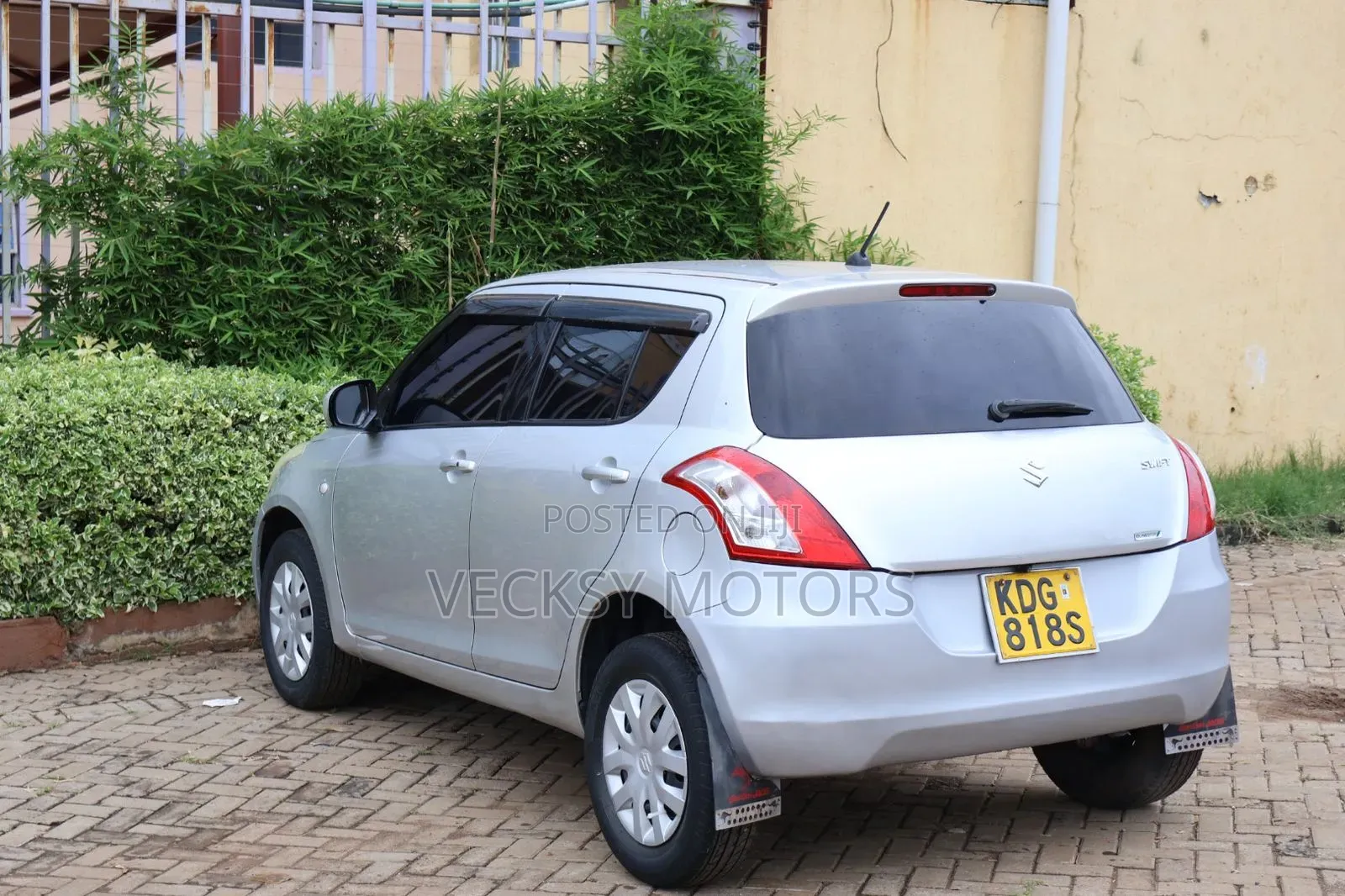 Suzuki Swift 2014 Silver