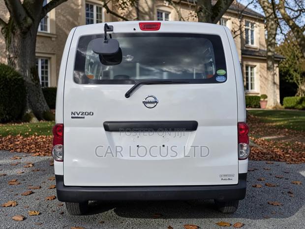 Nissan NV200 2019 White - thumbnail 5