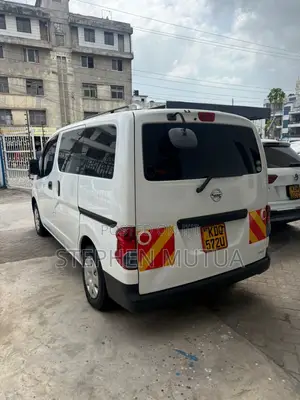 Nissan NV200 2016 White