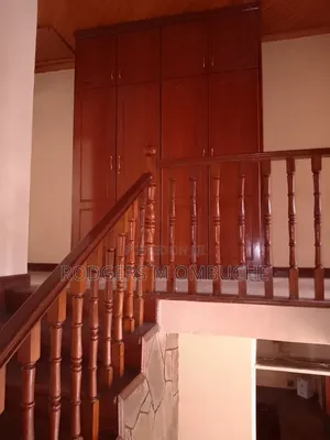 4bdrm Townhouse / Terrace in Kileleshwa for rent