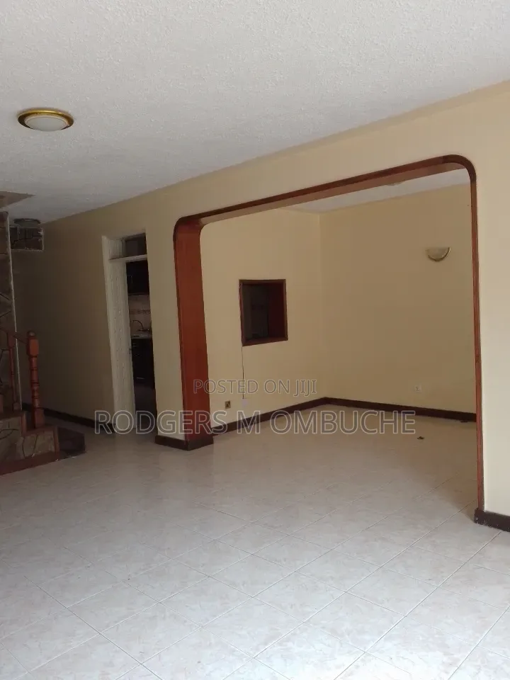 4bdrm Townhouse / Terrace in Kileleshwa for rent