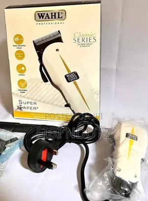 Electric Wahl Shaver Very Nice Quality Comes With Clippers