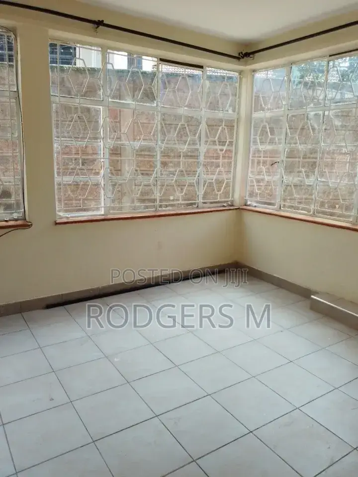 1bdrm Apartment in Valley Arcade for rent