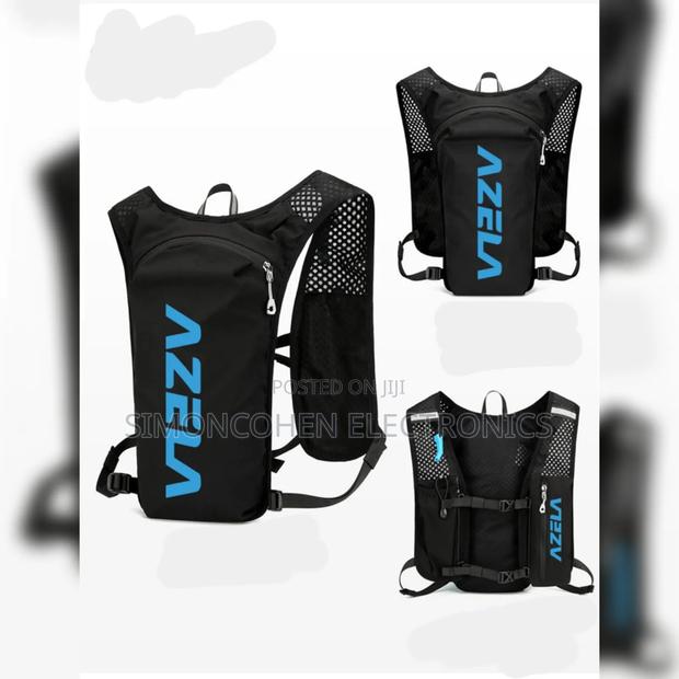 Azela Running Lightweight Hydration Vest With 1.5lbladder 250ml Bottle - thumbnail 2